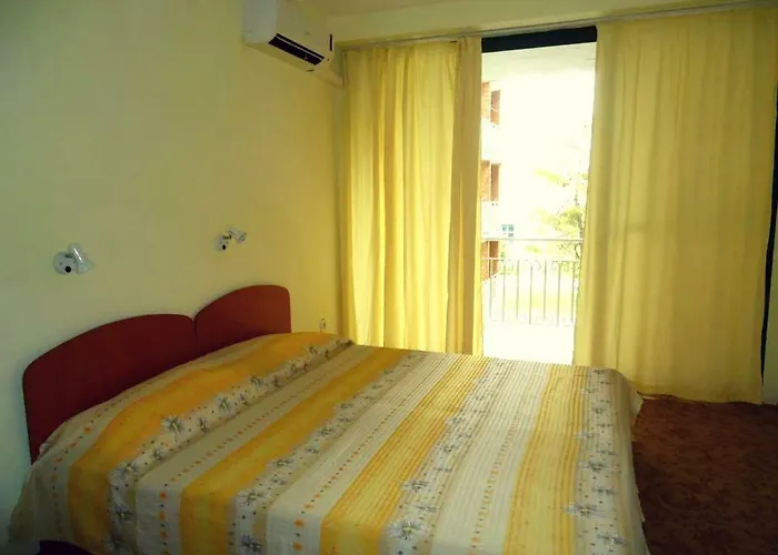 Nimfa-rusalka Hotell Slăntjev Brjag